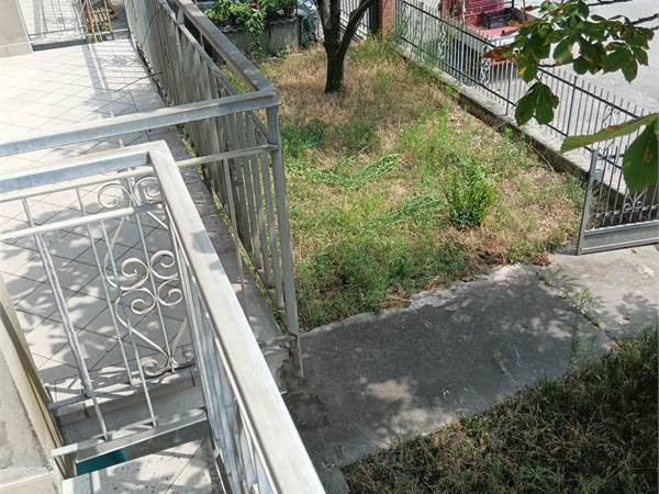 CASA INDIPENDENTE CON DUE APPARTAMENTI